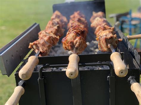 Foukou rotisserie bbq a guide to the cyprus barbecue. - Gewehre, flinten und automatische waffen im detail.