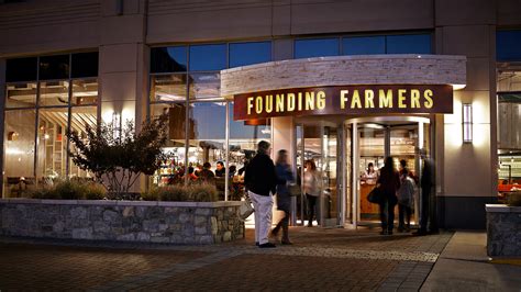 Founding Farmers Contact Center Agent Job in Potomac, MD