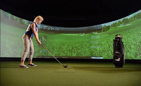 Four Benefits of Using a Golf Simulator Golf Level Up Enjoy Your