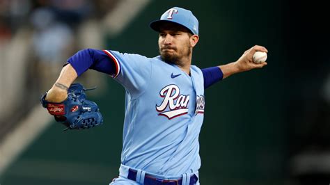 Four Rangers go deep to back shutout pitching in 6-0 win over Marlins