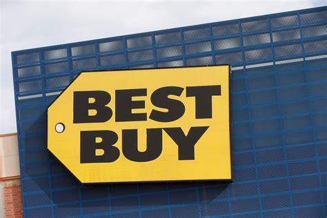 Four arrested, including two juveniles, in armed robbery at Edwardsville Best Buy