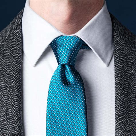 Four in hand knot. Things To Know About Four in hand knot. 