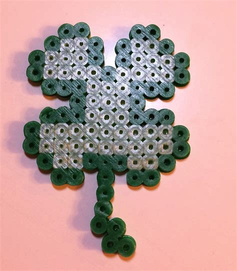 Four leaf clover Perler Patterns PerlerPatterns