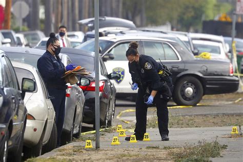 Four people shot  in Oakland