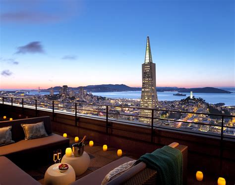 Four seasons hotel san francisco at embarcadero. Four Seasons Hotel San Francisco at Embarcadero provides breathtaking panoramas of the city and Bay, just steps from Union Square and Fisherman's Wharf. 
