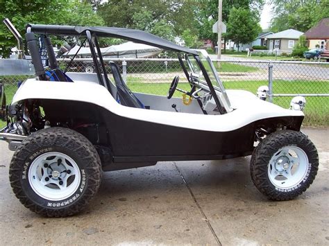 Four seater street legal dune buggy. The standard Reeper is equipped with an 812cc Chery water cooled 4-stroke motor, the Reeper 4 is the the 4-seater package and the Sport provides more horsepower from an 1100cc Chery powerplant. “We started by thinking in terms of off-road capabilities to develop a dependable, mechanically sound machine that can take on a variety of terrains. 
