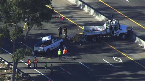 Four-vehicle accident closes lanes on Hwy 101 in San Jose