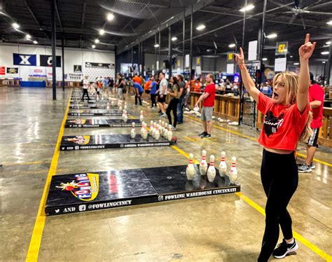 Fowling warehouse cincinnati. May 3, 2019 · The warehouse is 21 and up Monday-Friday and after 6 p.m. on Saturdays and Sundays. Fowling Warehouse Cincinnati, 2940 Highland Ave. #230, Pleasant Ridge, fowlingwarehouse.com. 