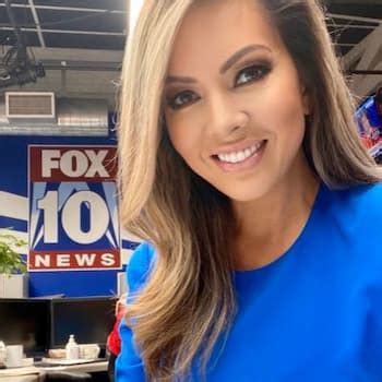 Ellen McNamara is an American journalist and anchor. Currently, she co-anchors KSAZ FOX 10 Xtra News at 7 p.m. and FOX 10 News at 10 p.m. on weeknights. Ellen joined FOX 10 in June 2021 and is excited to be around her family in Phoenix. She has received a regional Emmy award and a regional Edward R. Murrow award.. 