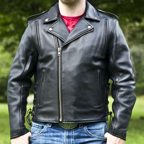 Fox creek leather. Jan 24, 2024 · Shop for men's leather jackets made in the USA by Fox Creek and other trusted American brands. Find classic styles, colors and sizes of leather jackets for men at USA Made Store. 