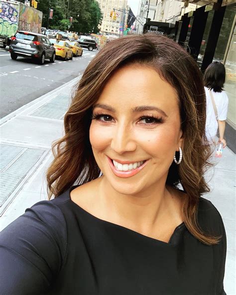 Fox News anchor Julie Banderas on Monday fired back at President Trump after he tore into a pair of Fox News reporters over their coverage of the government shutdown. “This is NOT right .... 