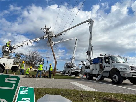 Fpl emergency line. FPL's typical 1,000-kWh residential customer bill is approximately 30 percent lower than the latest national average and, in 2015, was the lowest in Florida among reporting utilities for the sixth ... 