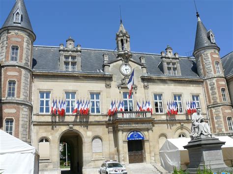 Fréquence radio Melun (77) - Commune Mairie