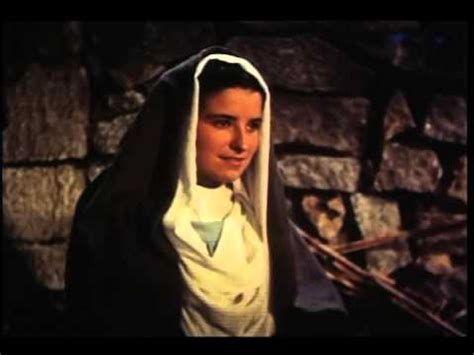 Published on 14 Jan 2021 / In Film and Animation. Servant of God, Father Patrick Peyton, CSC, leads the praying of the Joyful Mysteries of the Rosary, with film footage from the Family Theater Production, "The Savior." Show more.. 
