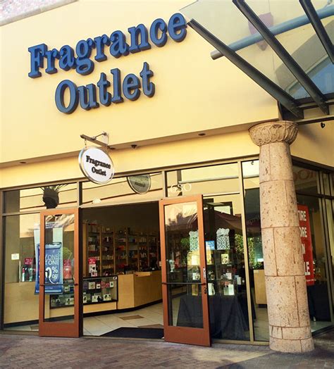 Fragance outlet. The Fragrance Outlet has the largest selection of designer names anywhere at discounts up to 60% off. Our selection includes the hottest designer brands such as Ed Hardy,Versace, Ralph Lauren, Calvin Klein, Giorgio Armani and more. We specialize in “hard to find” fragrances no longer available in department stores. 