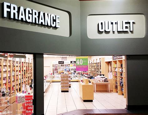 Fragranceoutlet - When you shop at a fragrance outlet you will also discover many other types of stores where you can buy cheap brand name clothing and accessories. That’s a fun way to spend a day out shopping. So hurry, …