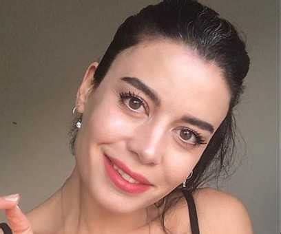 Frameby Berivan Edebali.