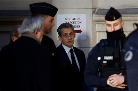 France's Sarkozy should stand trial for alleged Libyan campaign says PNF
