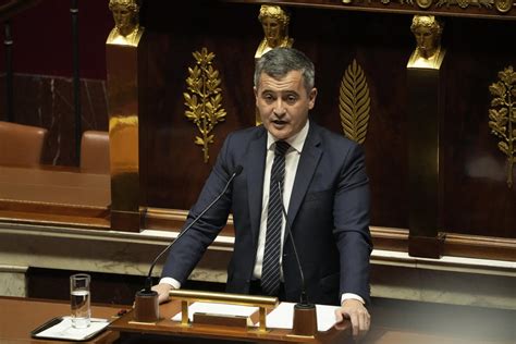 France’s government and conservative lawmakers find a compromise on immigration bill