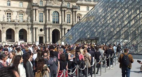 France - Visites guidées & Feminist training Feminists in the City