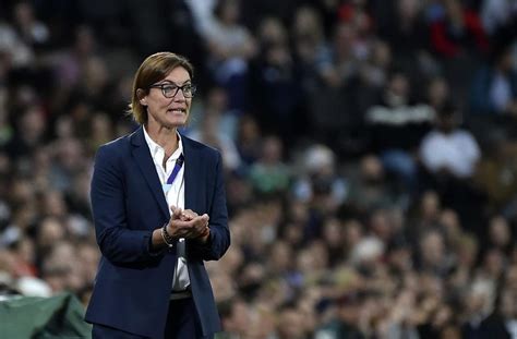 France coach Corinne Diacre fired amid player opposition