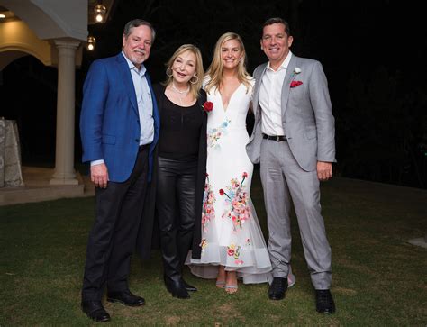 Frances moody wedding. The foundation's other trustee, Ross's half-sister Frances Moody-Dahlman, 54, went to Southern Methodist University in Dallas, which in 2021 received $100 million from her to build the Frances Ann ... 