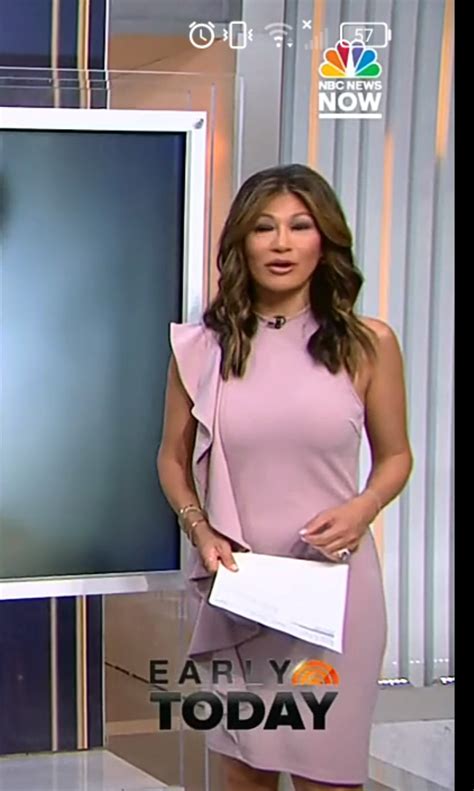 For TODAY, NBC's Frances Rivera has the latest viral sensation in The Orange Room - it's a photo of a little girl, but no one can seem to agree about whether she's jumping in the water, or .... 