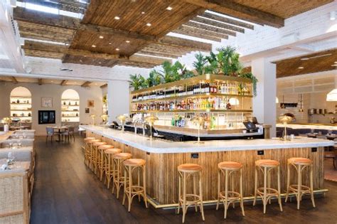 Francines scottsdale. Francine has officially opened in the Luxury Wing of Scottsdale Fashion Square. The new 5,000-square-foot Scottsdale restaurant was created … 