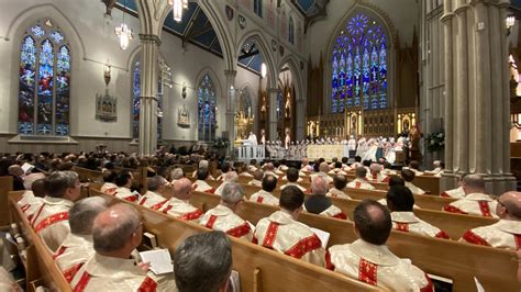 Frank Leo officially installed as new Archbishop of Toronto