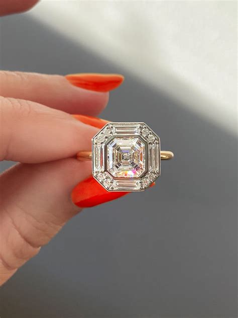 Frank darling jewelry. Apr 12, 2019 · “You’d be surprised at how many couples are shopping together now,” says Kegan Fisher, the co-founder of Frank Darling, a new fine jewelry brand whose goal is to create a pleasant, ethical ... 