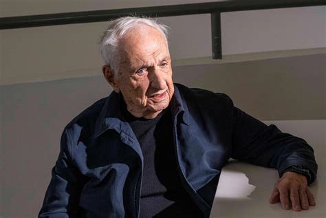 Frank gehry biography summary template