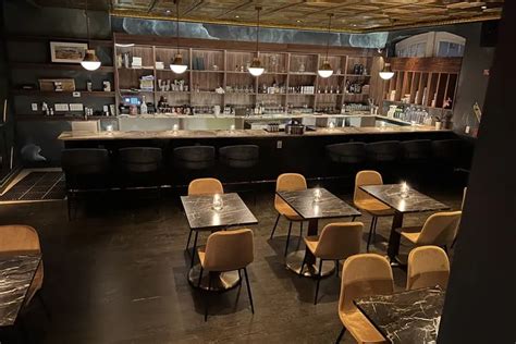 Franklin mortgage. The popular cocktail bar in Philly is back with a new location and a fake address. Find out how to make a reservation, what to expect from the menu and the decor, and what else is happening in the local bar … 
