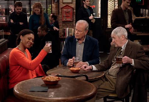 Frasier new series. British actor Nicholas Lyndhurst plays Frasier's old friend Alan. In a four-star review, the Guardian's Lucy Mangan noted: "At first, this reboot struggles. But after a few episodes, the chemistry ... 