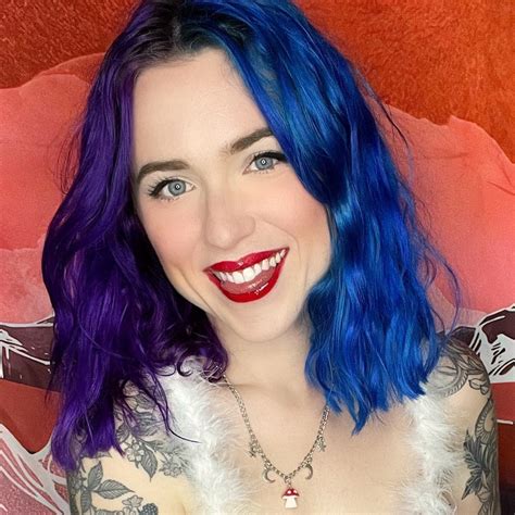 Freaksl_tsage onlyfans
