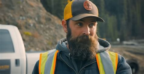 Fred lewis gold rush season 14. The military veteran was primarily featured during seasons 11 to 13, but things didn’t work out for him going into season 14. Lewis was introduced to the popular … 