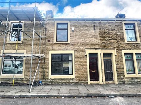 Frederick Street, Oswaldtwistle 3 bed terraced house