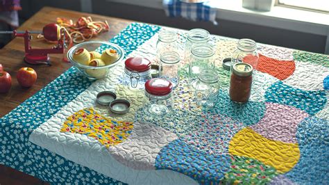 Free Pattern Giant Apple Core Quilt Aqs Blog