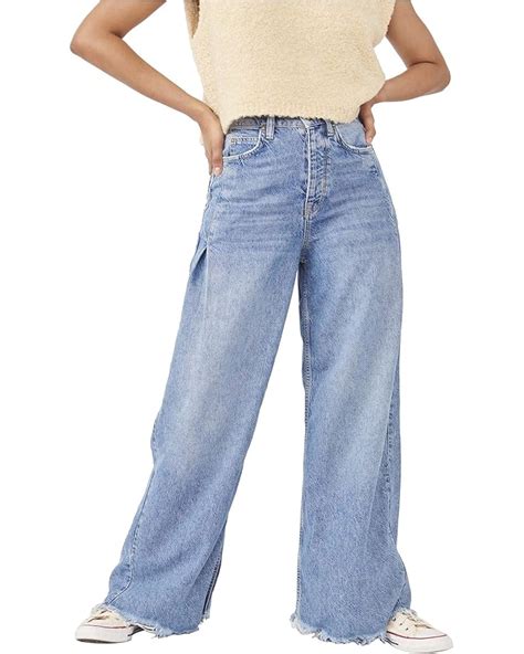 Free People Old West Slouchy High-Rise Jeans - amazon.com