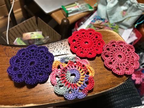 Free Spool Pin Doily Pattern