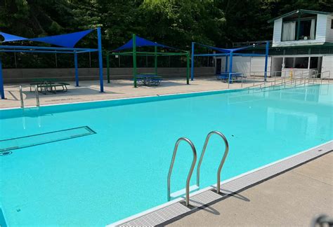 Free Summer Swim at Harrison Park Pool