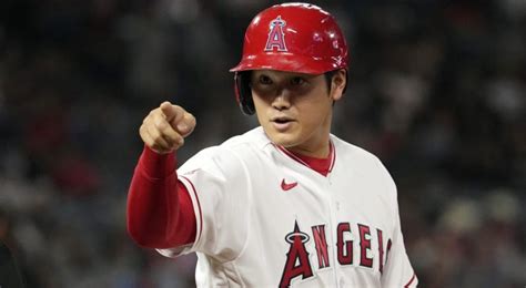 Free agent Shohei Ohtani rejects Blue Jays offer to sign $700M deal with Dodgers