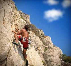 Free climbing definition.  Click for English pronunciations, examples sentences, video...