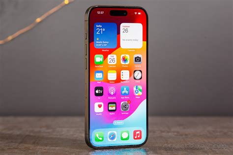 Free iphone 15. Mar 11, 2024 · #1 Apple iPhone 15 Pro – Free with trade-in. Get up to $1,000 off the iPhone 15 Pro with trade-in. What: Trade in your old phone to get the iPhone 15 Pro free on Go5G Next. You will be credited the value of your old phone plus the balance spread over 24 bill credits totaling up to $1,000. 