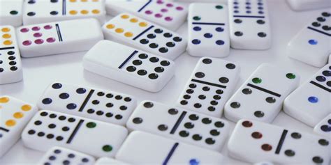 Free online dominoes. Things To Know About Free online dominoes. 