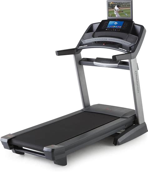 The simple design of this unique, non-motorized treadmill is also what makes it one of the most effective devices for developing proper running technique. Unlike standard electric treadmills, the TrueForm Runner from Samsara Fitness features an innovative curved deck that is controlled 100% by the movements and force of the athlete using it.. 