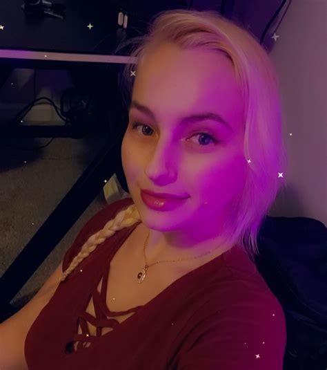 Freebie_Beebyweeb Onlyfans Leaked [PPV] 🍆 74 Pics