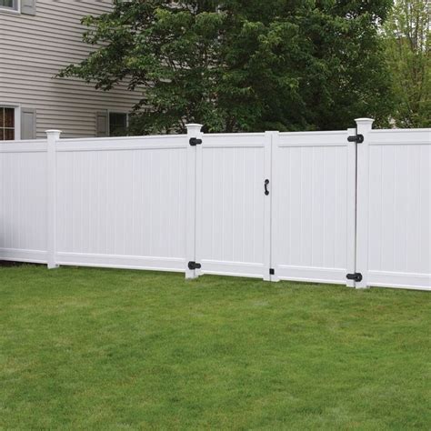 Freedom emblem fence installation.  &bull; Incorrect installation may cause harm to the produc...