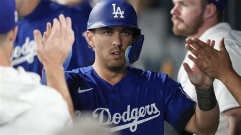 Freeman has 3 hits to lead Dodgers to 8-2 victory and 3-game sweep of Athletics