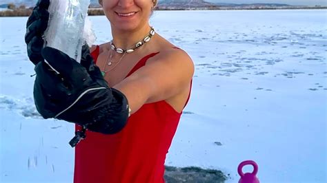 Freezing Dips & Medical Minds: Perth's Salty Scrubs Winter Swim Club! (2026)