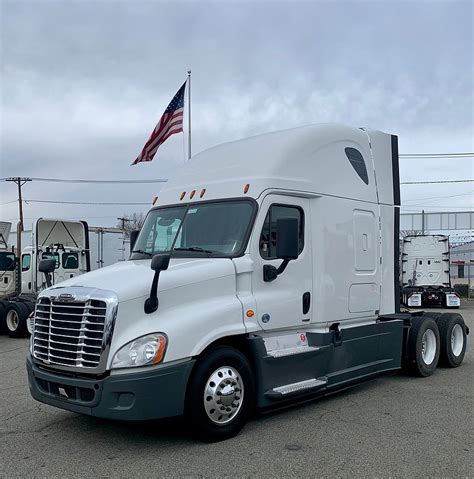Freightliner dealer new jersey. Use the below form to request a Freightliner service appointment, commercial truck repair, DOT inspection or other truck service need. If this is an after-hours emergency, call (201) 438-0879 . Contact Us for Truck Service in Lyndhurst, NJ 